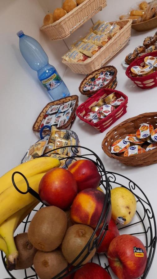 Al Giglio - Affittacamere Cariati Exteriör bild