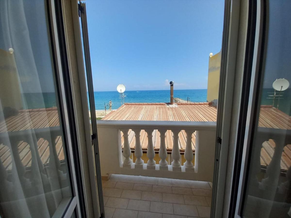 Al Giglio - Affittacamere Cariati Exteriör bild
